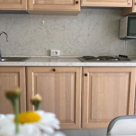 Ferretti Residence Garda Palace Πεσκιέρα ντελ Γκάρντα Εξωτερικό φωτογραφία