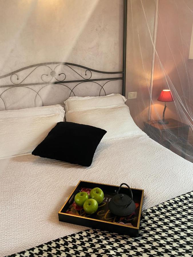 Ferretti Residence Garda Palace Πεσκιέρα ντελ Γκάρντα Εξωτερικό φωτογραφία