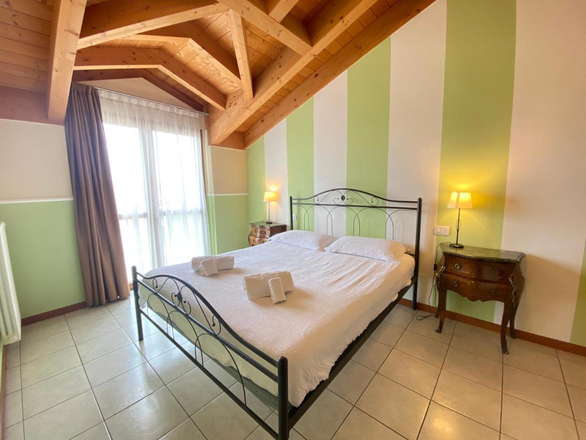 Ferretti Residence Garda Palace Πεσκιέρα ντελ Γκάρντα Εξωτερικό φωτογραφία